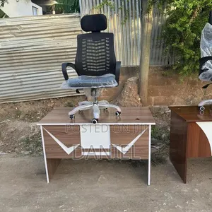 Meza ya Ofisi ya Rangi Nyingi na Kiti - 2
