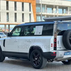 Land Rover Defender 110 D240 2021 Pearl - 4