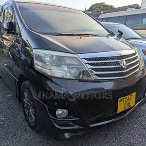Toyota Alphard 2.4 Petrol FWD 2007 Black - 2