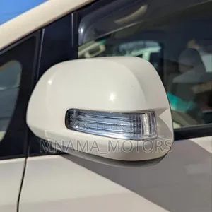 Toyota Alphard 2.4 Petrol FWD 2010 Pearl - 4
