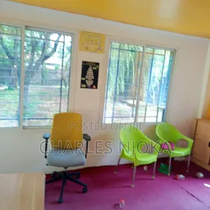Kiwanda cha Kusagia Karanga chenye Eneo Kubwa, Ukonga Mazizini - 4