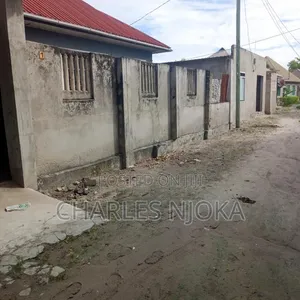 Nyumba ya Vyumba 5 na Samani Bomba Mbili, Ilala - 2