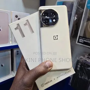 OnePlus 11 512GB Nyeupe