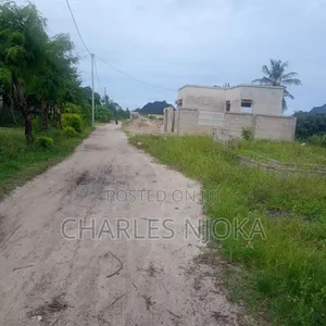 Nyumba Vyumba 8 Bomba Mbili Roma, Ilala - 2