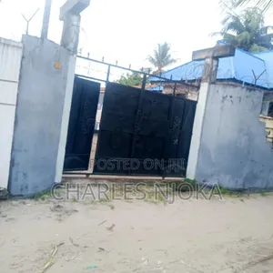 Nyumba ya Vyumba 5 na Samani Moshi Bar Kwadiwani, Ukonga - 5