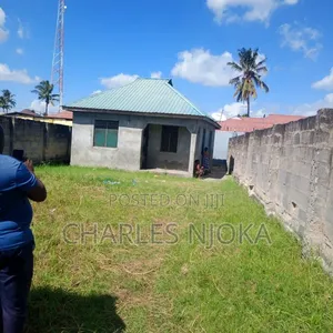 Furnished 4-Bedroom House in Kwadiwani, Ilala - 5
