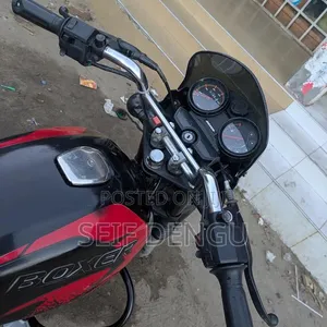 Bajaj Boxer 125 2022 Black - 5