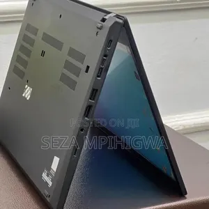 Lenovo ThinkPad P14s Intel Core i7 48GB RAM 1TB SSD - 5