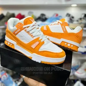 Original Louis Vuitton Sneakers