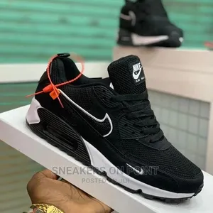 Original Nike Air Max Sneakers