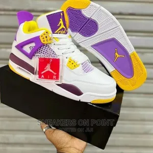 Nike Air Jordan 4