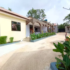 2bdrm Apartment in Kimara Bucher for Rent