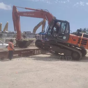 Tata Hitachi EX210LC Hydraulic Excavator Mpya Kabisa - 6