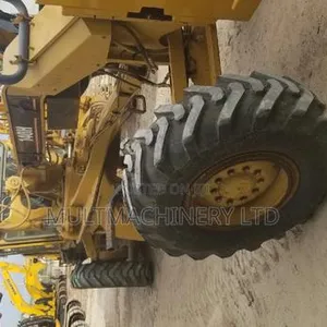 Caterpillar 140H Grader - 6