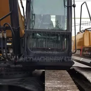Komatsu PC 210 Excavator - 3