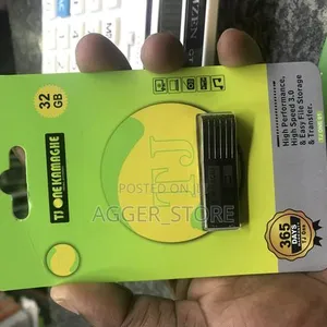 TJ One Kamaghe Flash Drive 32GB