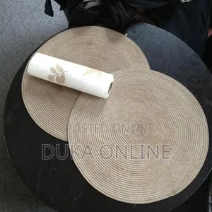 Mkeka wa Meza wa Mviringo Uliosokotwa