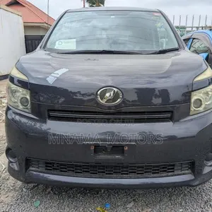 Toyota Noah 2.0 143hp FWD (8 Seater) 2008 Gray