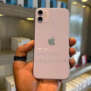 Apple iPhone 11 64GB Purple