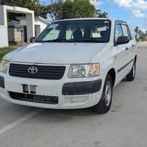 Toyota Succeed 2012 White