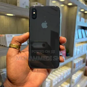Apple iPhone X 64GB Black