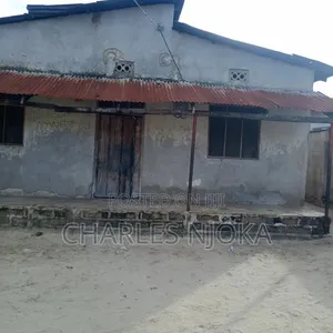 Nyumba ya Vyumba 6 vya Kulala, Ina Samani, Inauzwa Bwela, Ilala