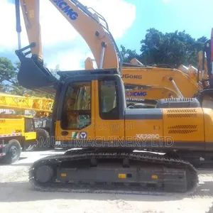 XCMG XE215i LC Hydraulic Excavator